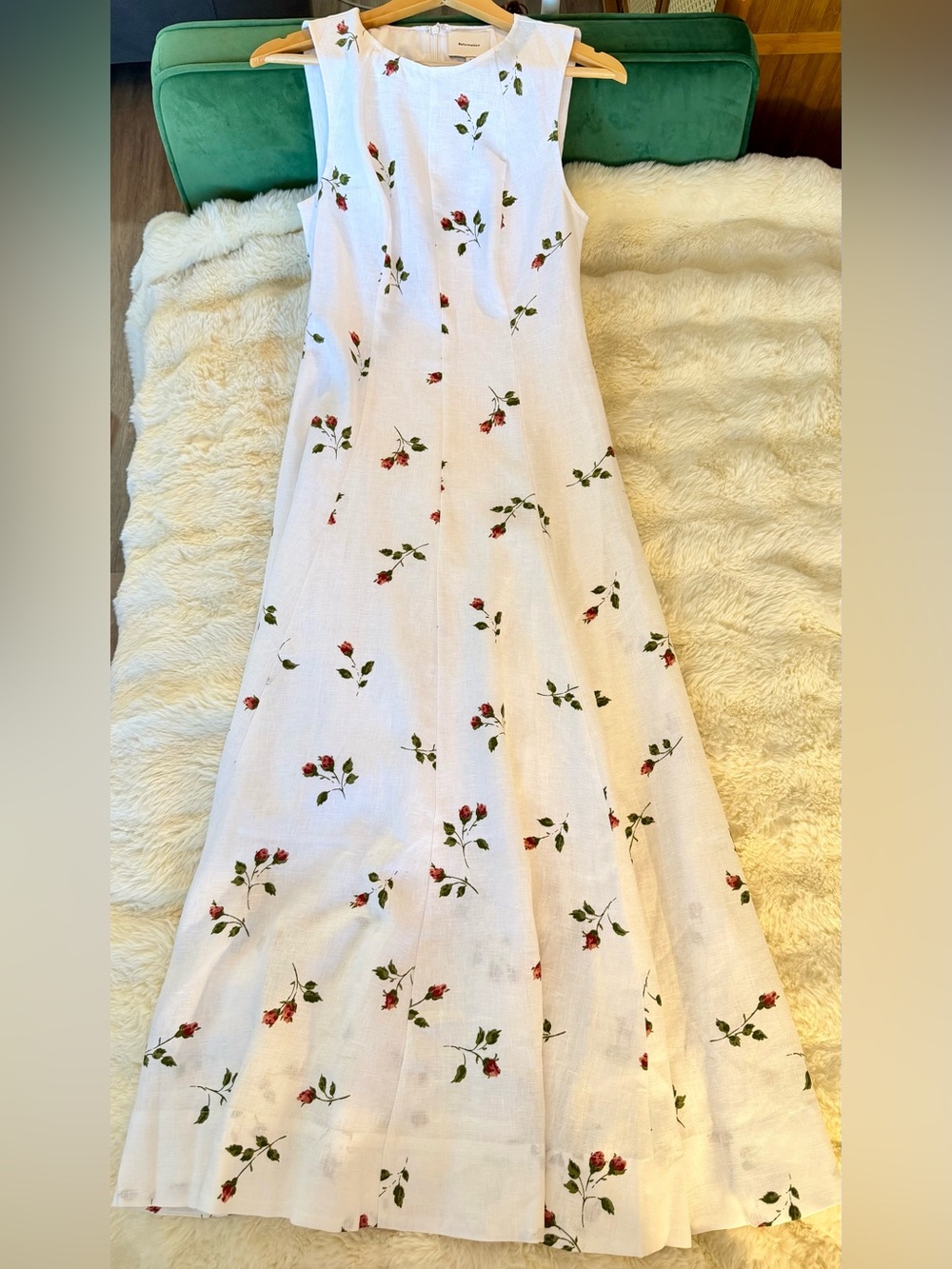 Reformation Cecilia Linen Dress floating rose, New without tags, never worn. - Picture 6 of 16